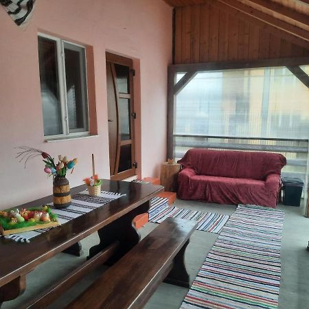 グラ・フモアルルイ Casa Andreiaヴィラ エクステリア 写真